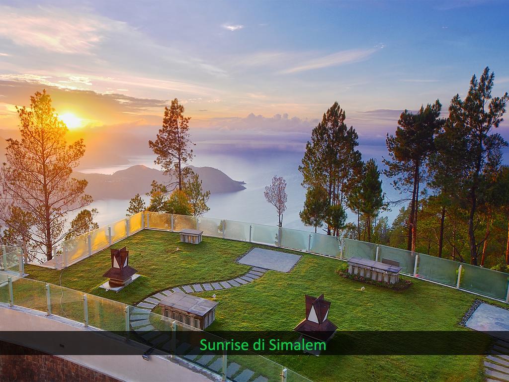 Taman Simalem Resort Tongging Exterior photo